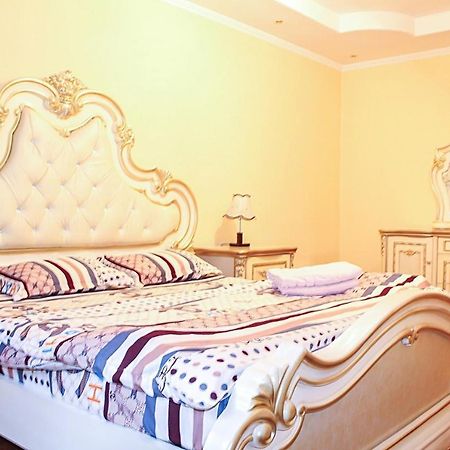 Tolebaeva 65 Διαμέρισμα Αλμάτι Εξωτερικό φωτογραφία